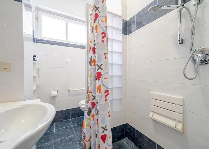 Guesthost - Relax In Luguria Apartment