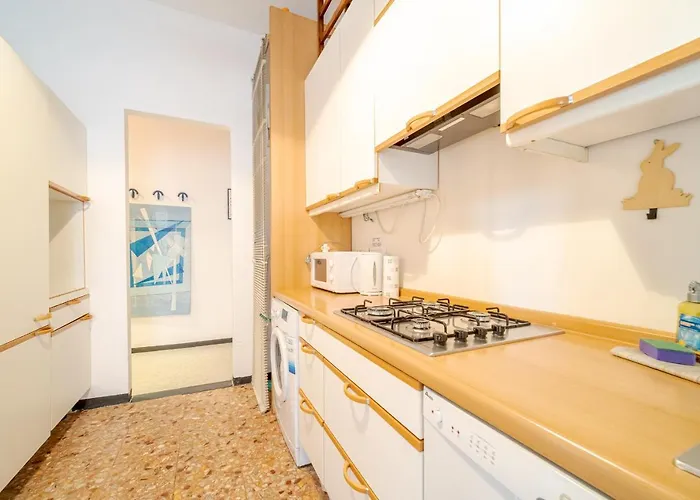 Apartment Guesthost - Relax In Luguria