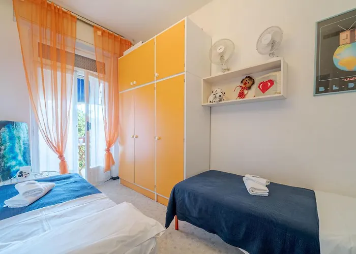 Guesthost - Relax In Luguria Apartment *